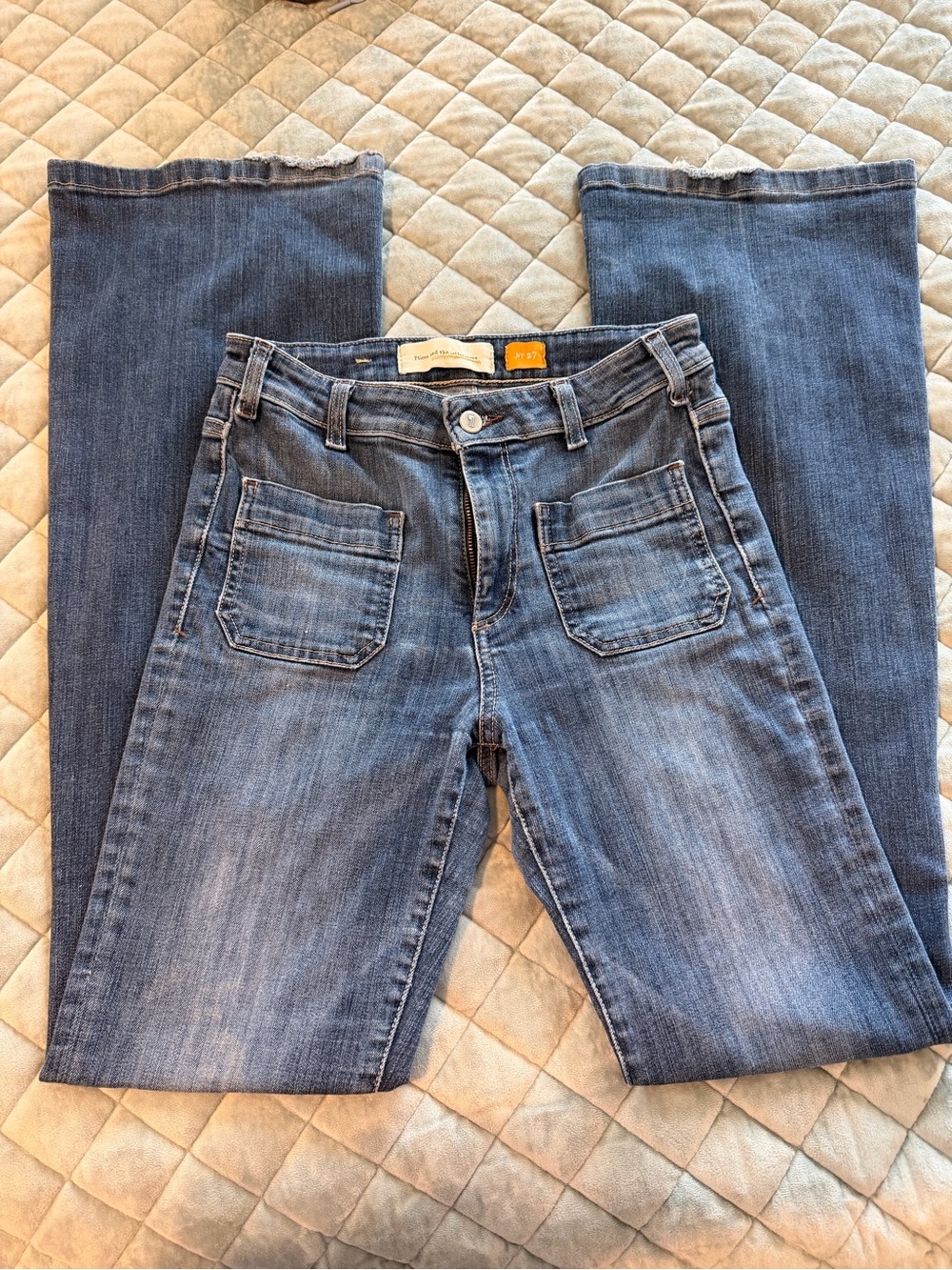 Pilcro and the Letterpress Anthropologie Flared Jeans - size 27